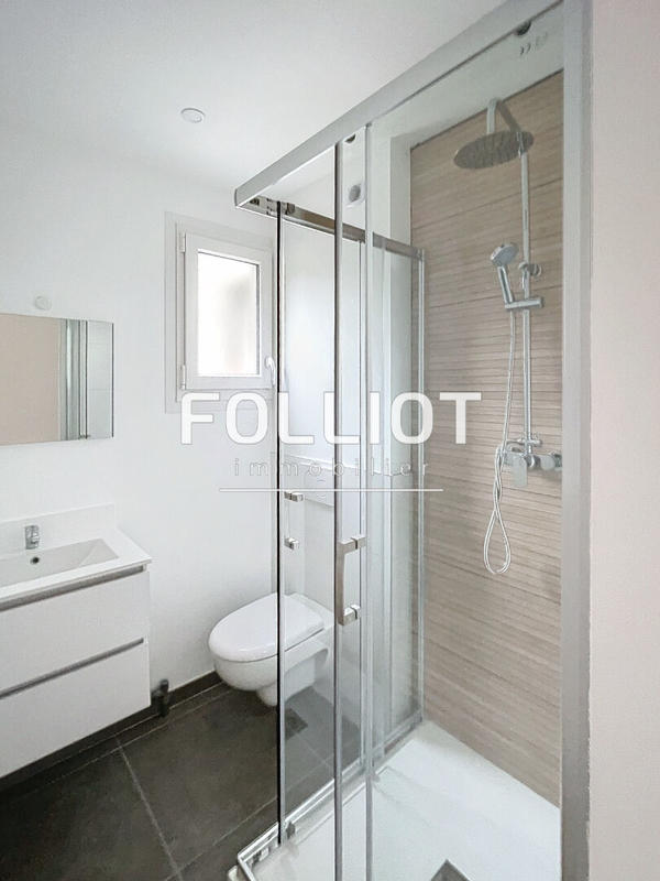 Maison - 101 m² - 5 pièces