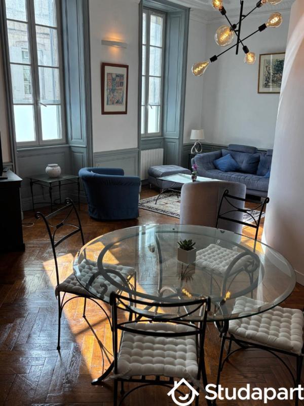 Appartement - 66 m² - 3 pièces