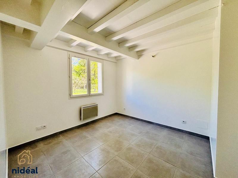 Villa - 90 m² - 4 pièces