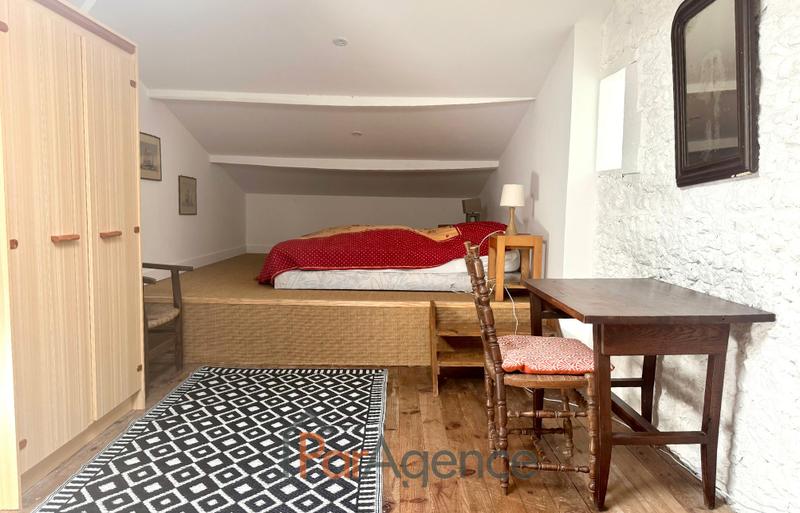 Maison - 175 m² - 7 pièces