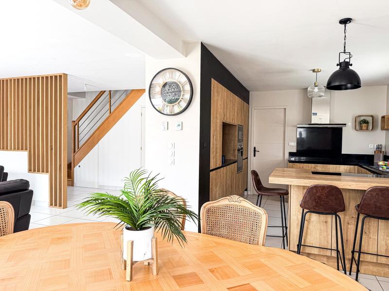 Maison - 130 m² - 7 pièces