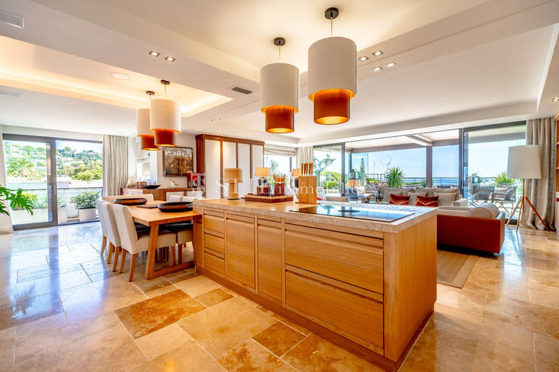 Villa - 177 m² - 4 pièces