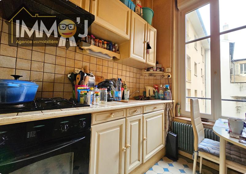 Appartement - 82 m² - 4 pièces