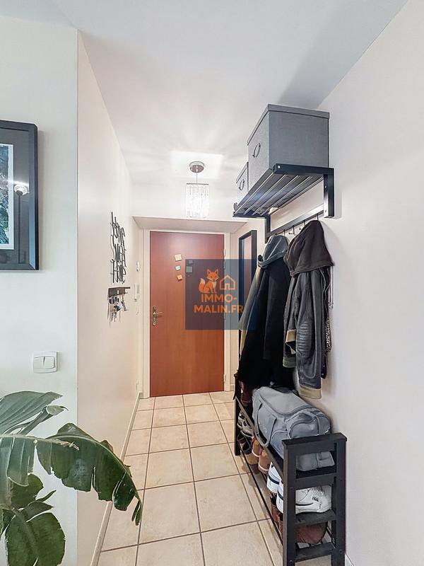 Appartement - 60 m² - 2 pièces