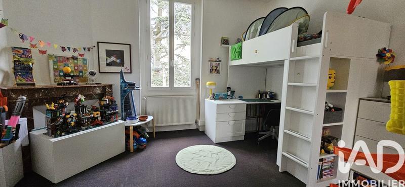 Appartement - 134 m² - 6 pièces