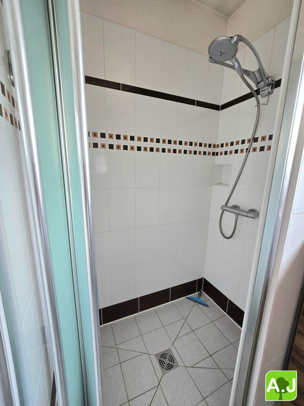 Maison - 139 m² - 5 pièces