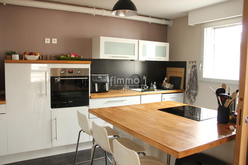 Duplex - 145 m² - 5 pièces