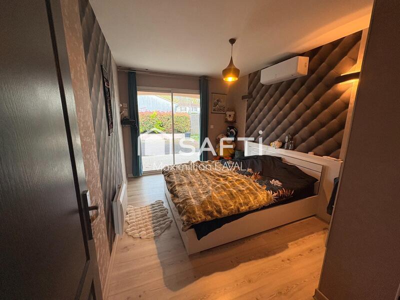 Maison - 102 m² - 7 pièces