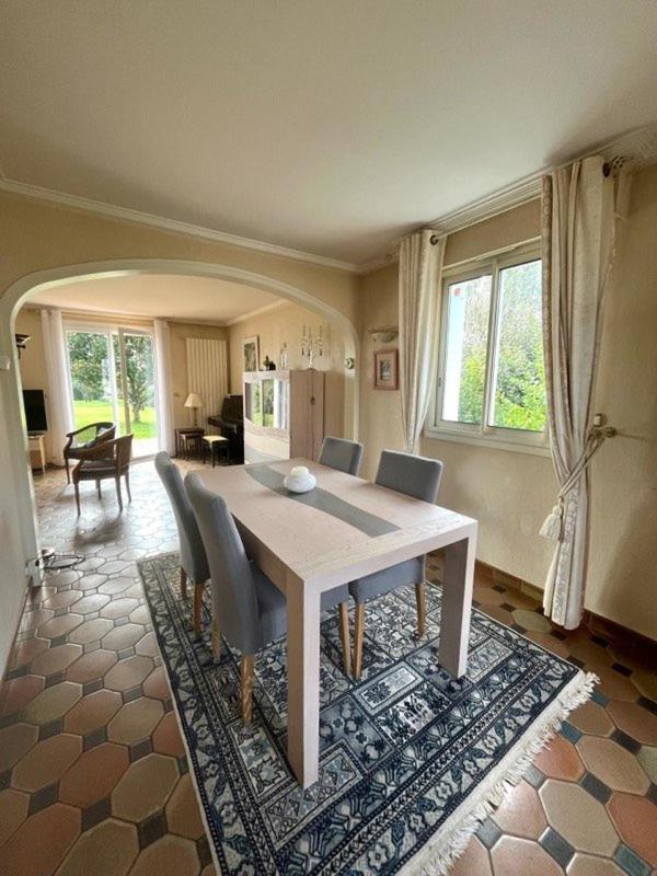 Maison - 136 m² - 7 pièces