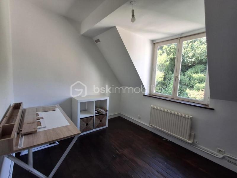 Loft - 65 m² - 3 pièces