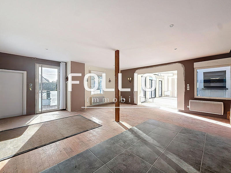 Maison - 121 m² - 5 pièces