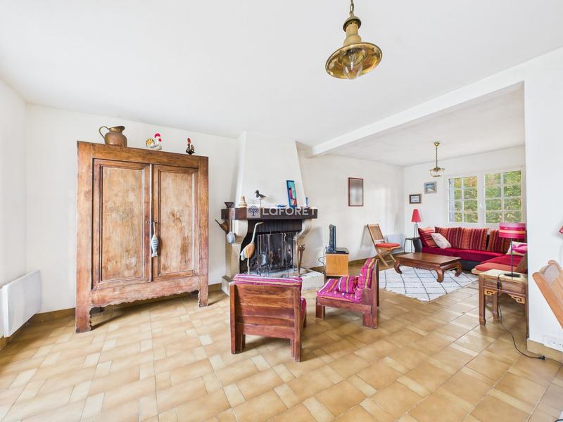 Maison traditionnelle - 138 m² - 6 pièces