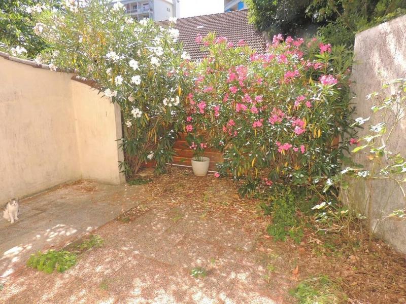 Maison de ville - 90 m² - 5 pièces