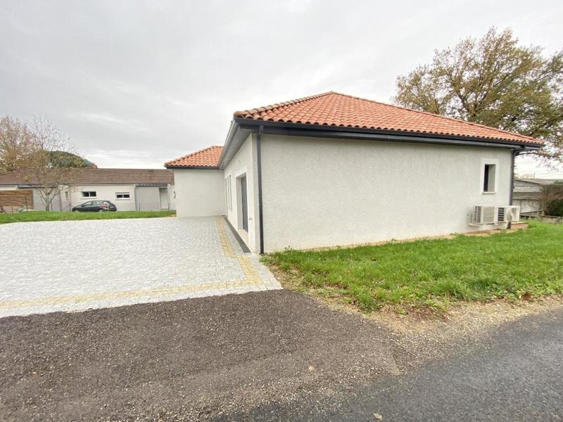 Maison - 99 m² - 5 pièces