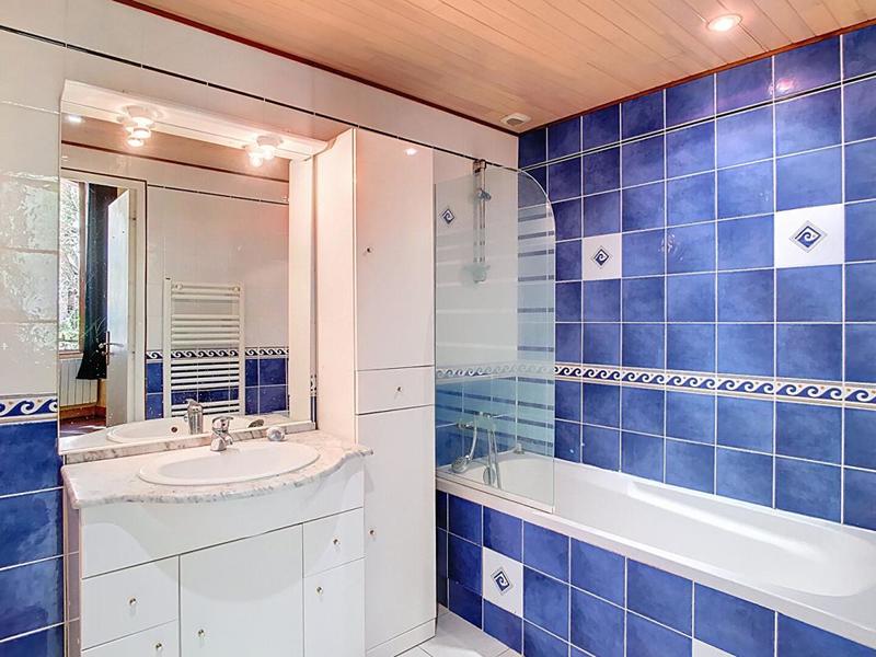 Maison - 172 m² - 9 pièces