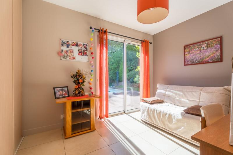 Maison - 269 m² - 7 pièces