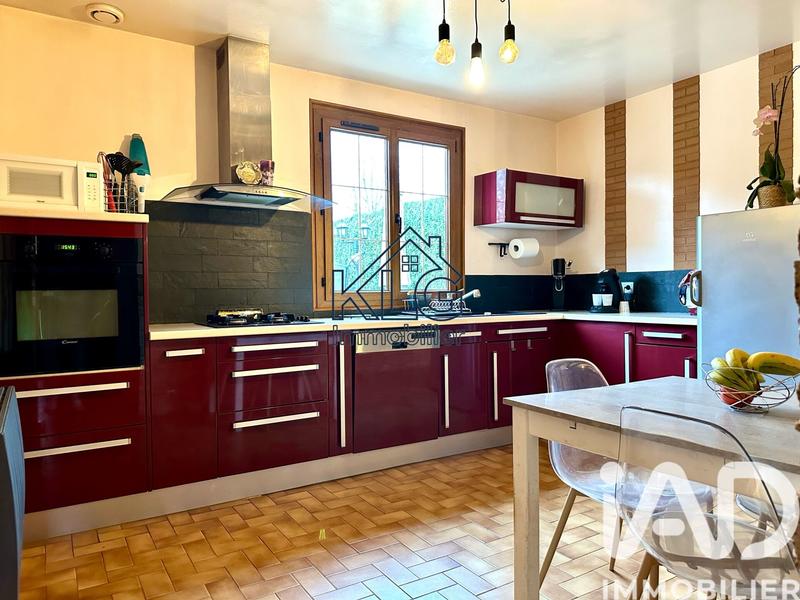 Maison - 155 m² - 8 pièces