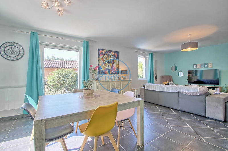 Maison - 102 m² - 5 pièces