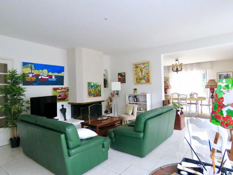 Maison - 178 m² - 7 pièces