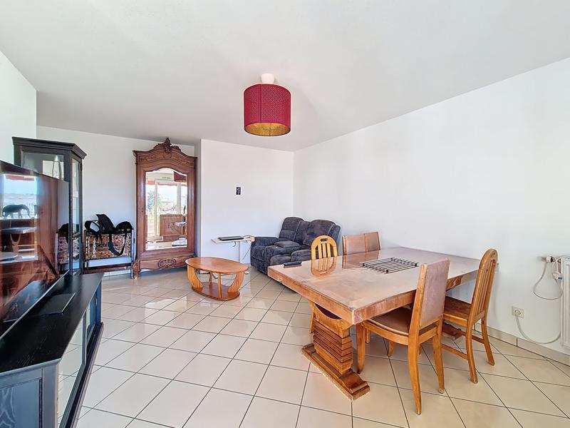 Appartement - 65 m² - 3 pièces