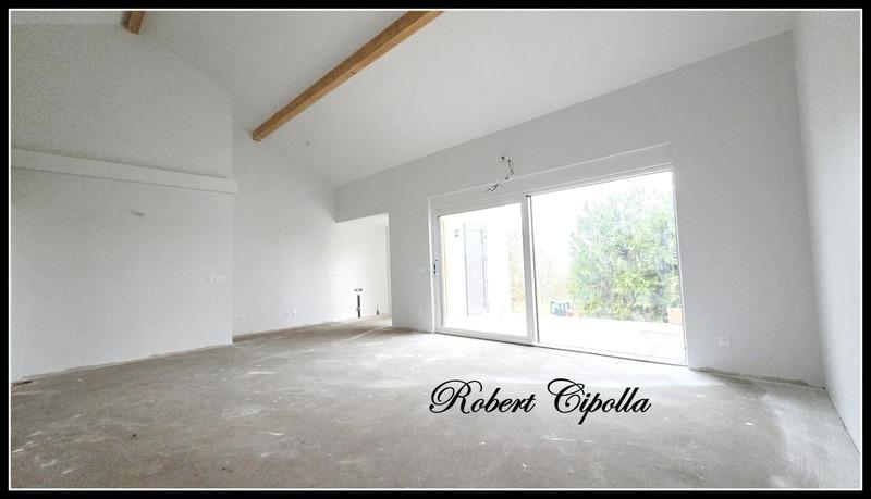Appartement - 103 m² - 4 pièces
