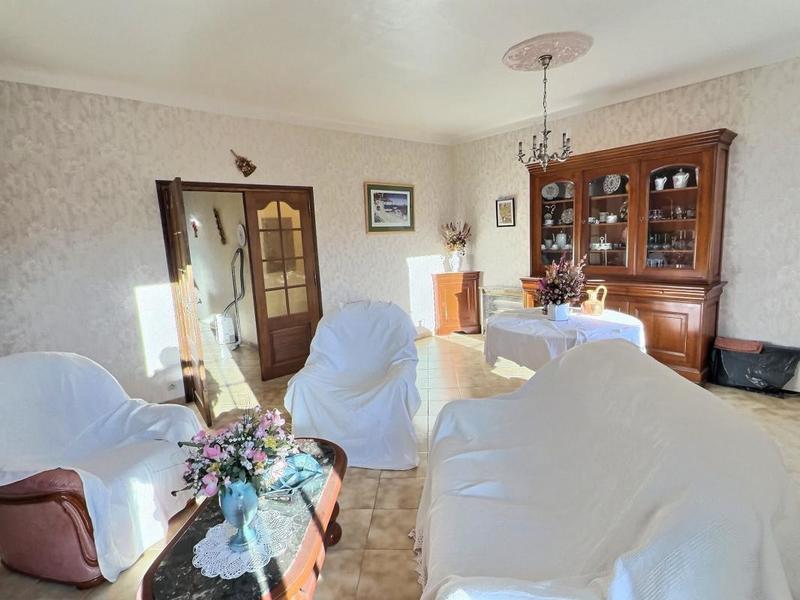 Appartement - 80 m² - 3 pièces