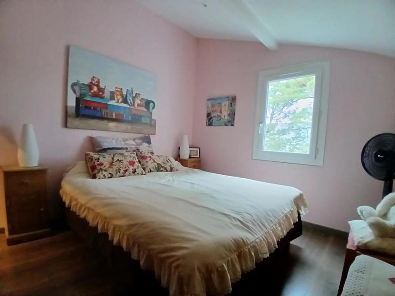 Maison - 97 m² - 5 pièces