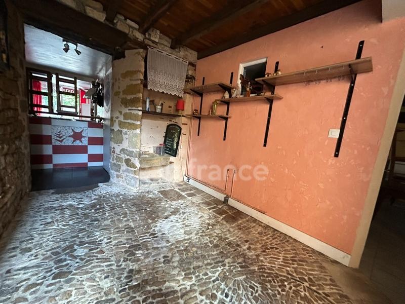 Maison - 211 m² - 4 pièces