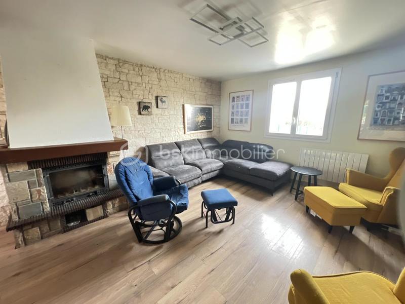 Maison - 117 m² - 6 pièces