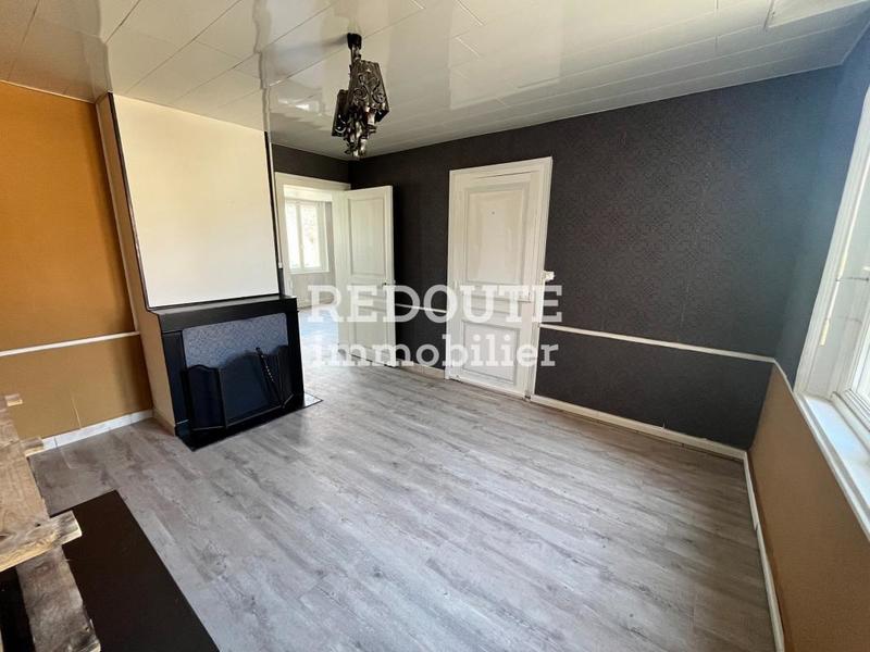 Maison de village - 90 m² - 4 pièces