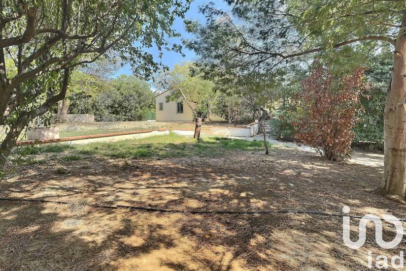 Maison - 221 m² - 8 pièces