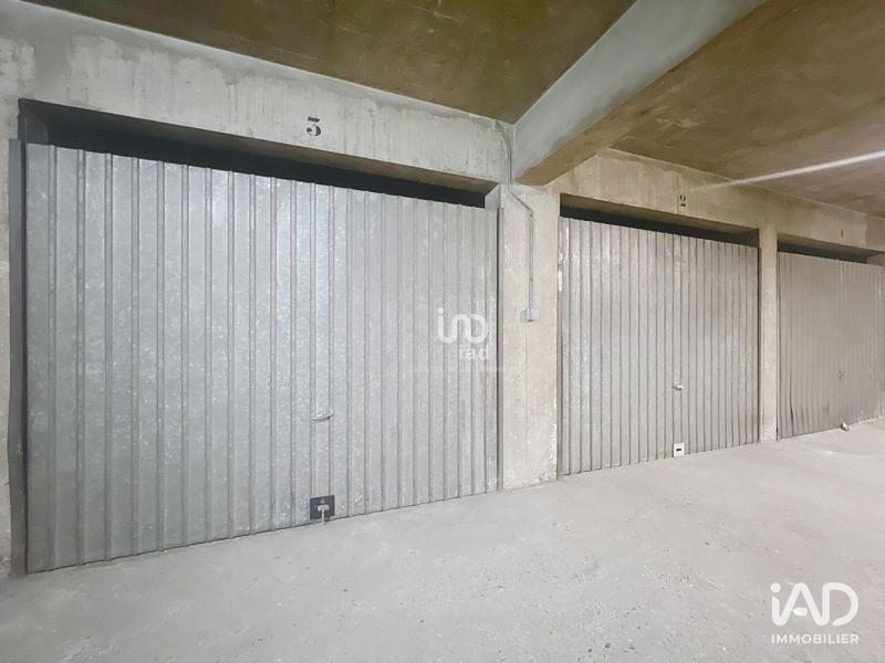 Parking - 12 m²