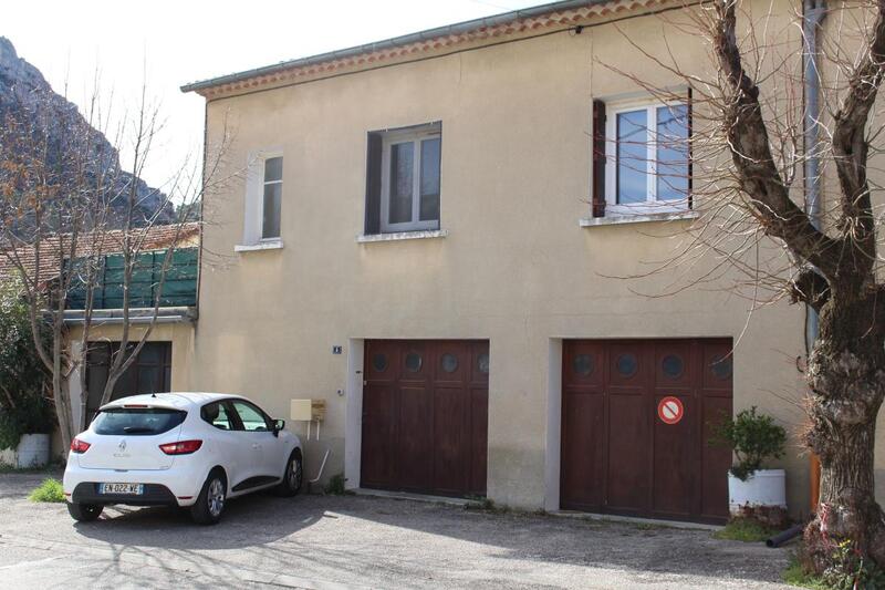 Maison - 91 m² - 6 pièces