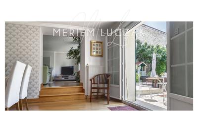 Maison - 180 m² - 7 pièces