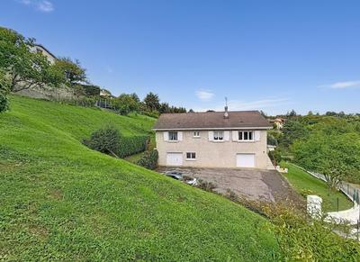 Maison - 108 m² - 4 pièces