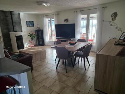 Maison - 98 m² - 4 pièces