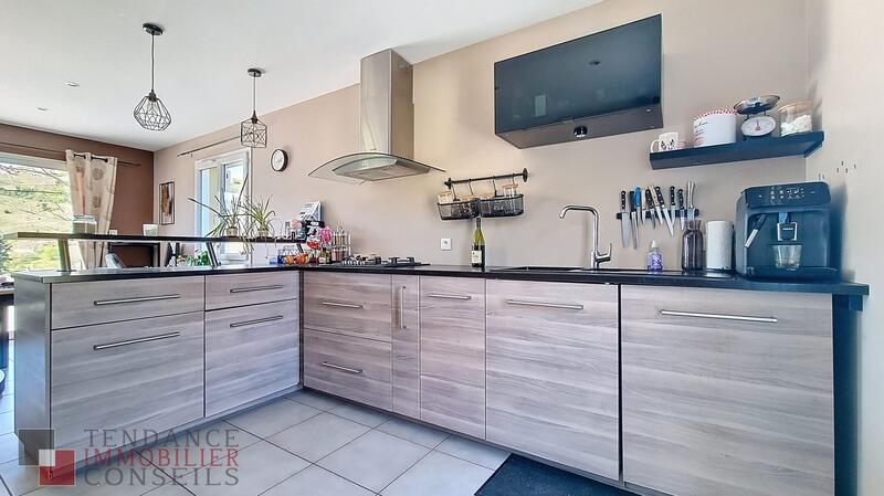 Maison - 100 m² - 5 pièces