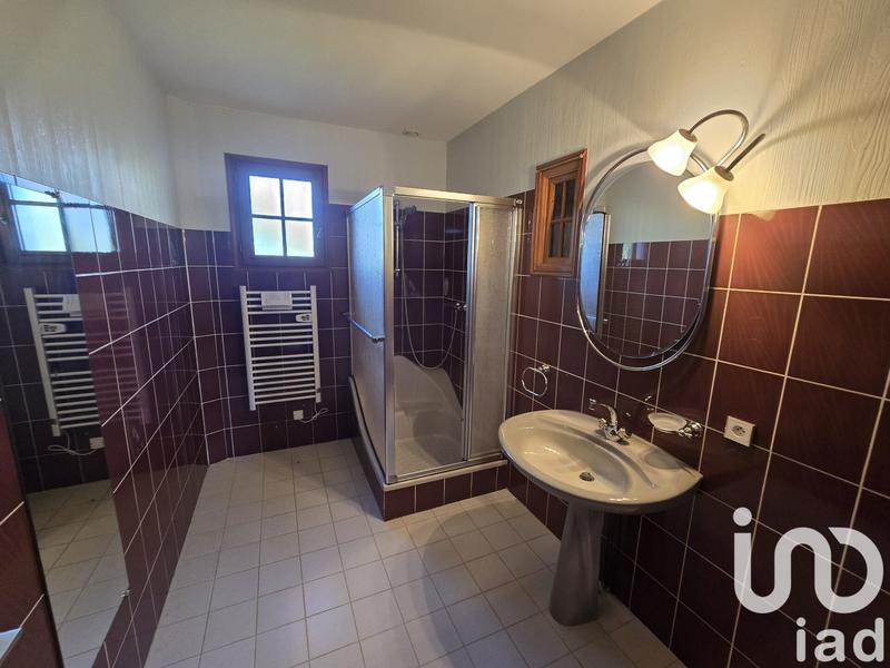 Maison - 183 m² - 7 pièces