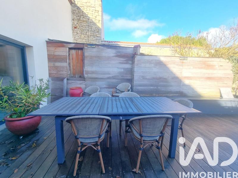 Maison - 161 m² - 6 pièces