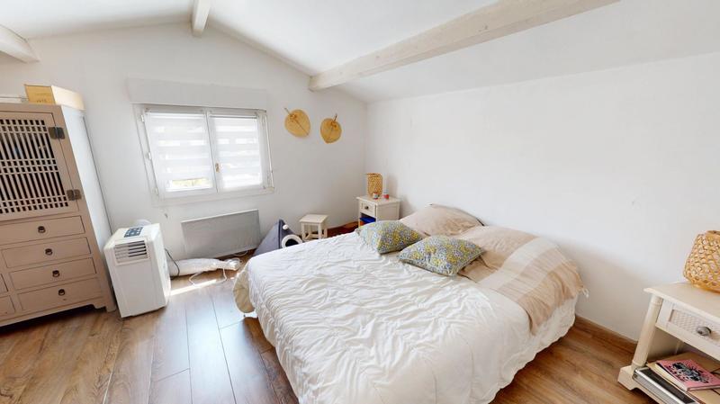 Maison - 208 m² - 7 pièces