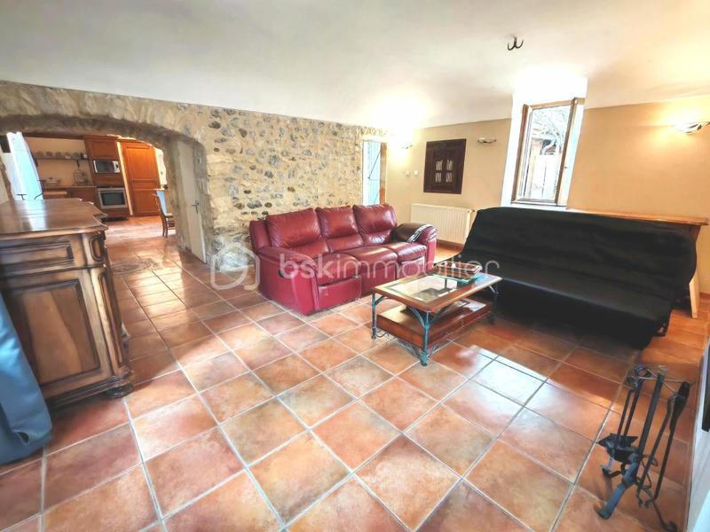 Maison en pierre - 182 m² - 5 pièces