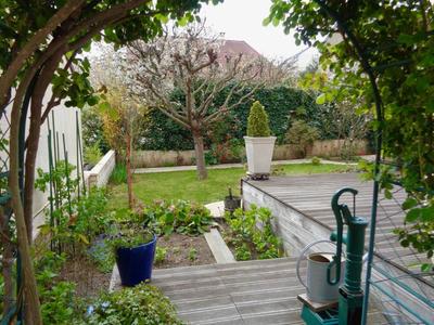 Maison - 183 m² - 6 pièces