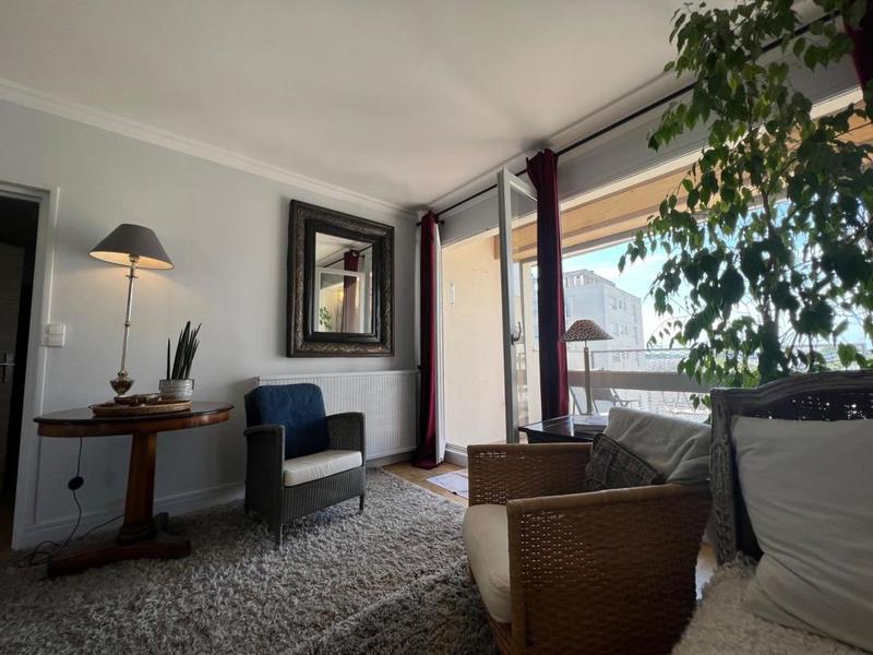 Appartement - 93 m² - 4 pièces