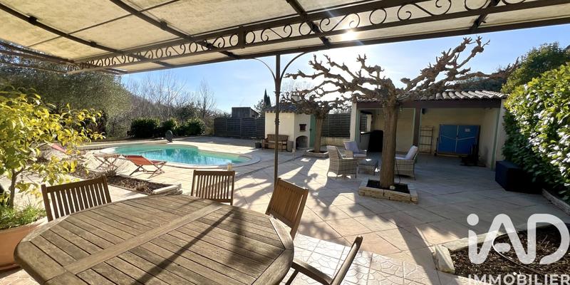 Maison - 156 m² - 6 pièces