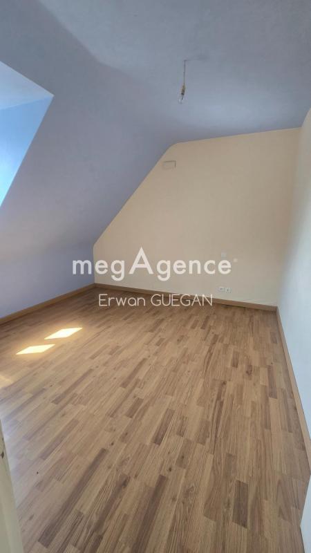 Maison - 115 m² - 8 pièces