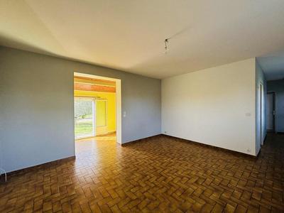 Maison - 97 m² - 4 pièces