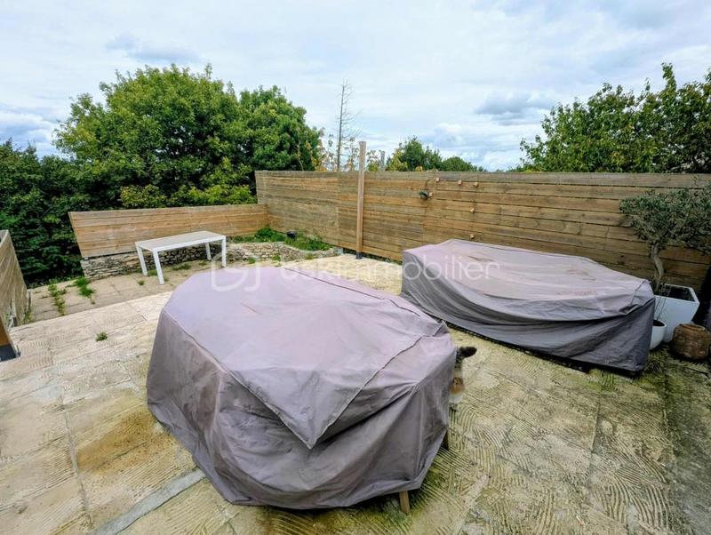 Maison - 189 m² - 8 pièces