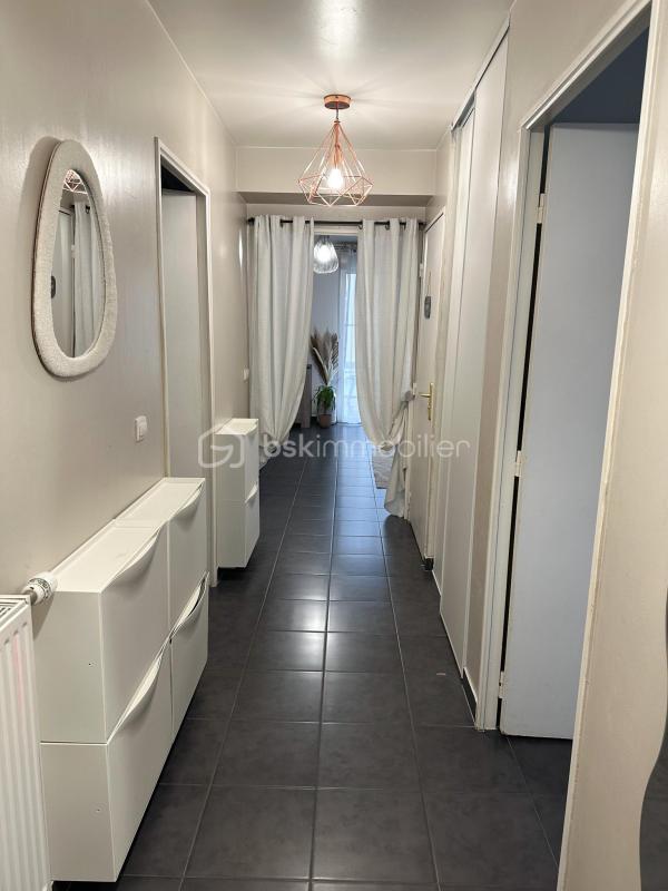 Maison - 98 m² - 5 pièces