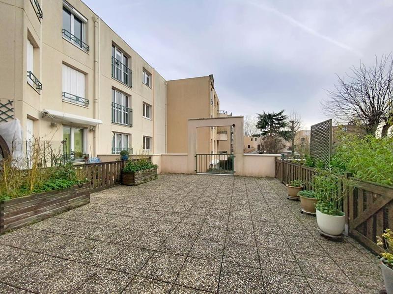 Duplex - 84 m² - 4 pièces