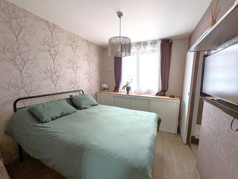 Maison - 151 m² - 7 pièces